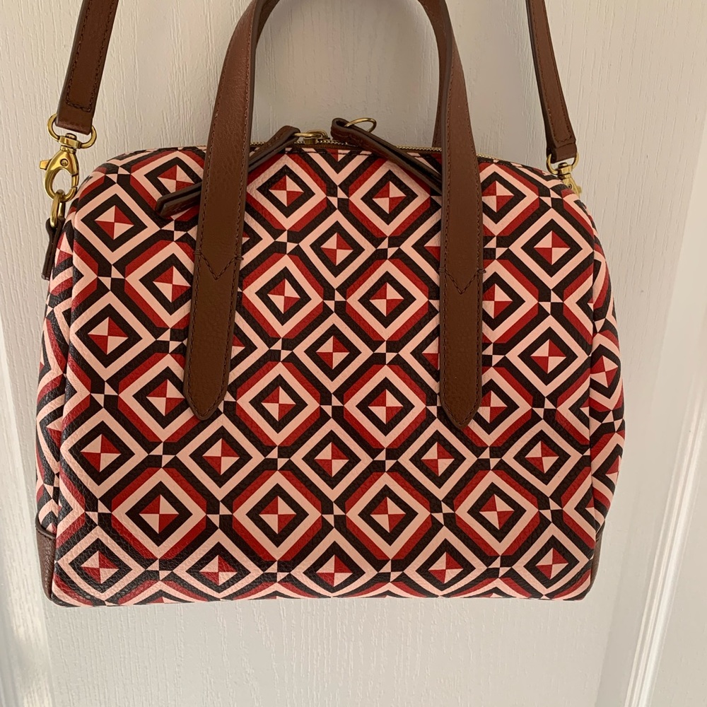 Fossil Sydney satchel.
